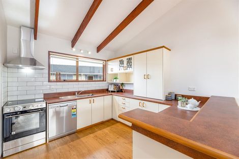 Photo of property in 12 Claymore Street, Woolston, Christchurch, 8062