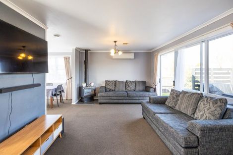 Photo of property in 41 Holdsworth Avenue, Milson, Palmerston North, 4414