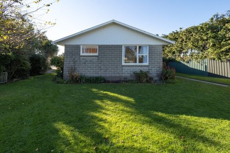 Photo of property in 52 Johnstone Street, Tinwald, Ashburton, 7700