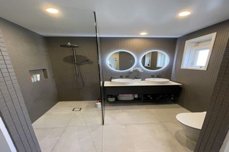 Photo of property in 35 Leinster Road, Merivale, Christchurch, 8014