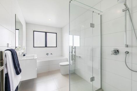 Photo of property in 2 Tihema Lane, Westgate, Auckland, 0614