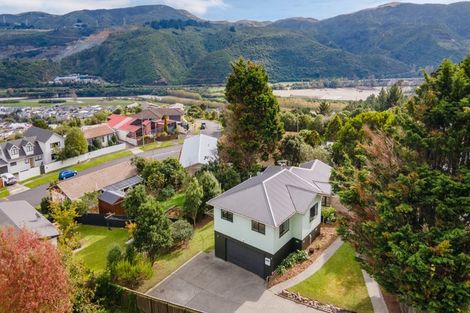 Photo of property in 195 Holborn Drive, Stokes Valley, Lower Hutt, 5019