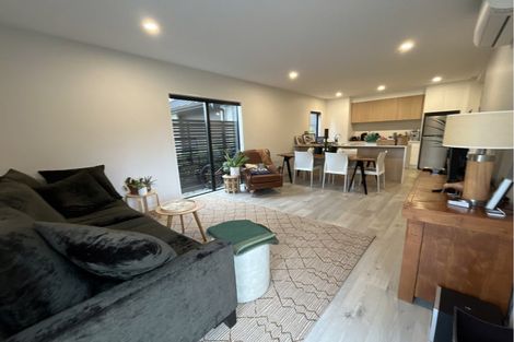 Photo of property in 21 Mulholland Drive, Jacks Point, 9371