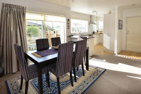 Photo of property in 44 Hatton Road, Orewa, 0931