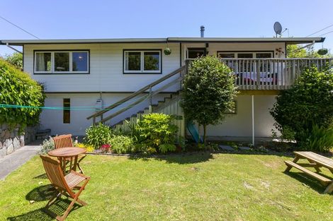 Photo of property in 33 Sunset Street, Hilltop, Taupo, 3330