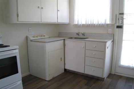 Photo of property in 2/38 North Avon Road, Richmond, Christchurch, 8013