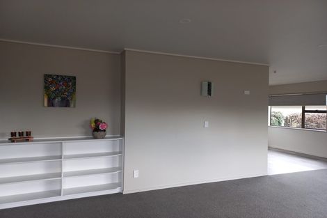 Photo of property in 7 Kathleen Place, Rainbow Point, Taupo, 3330