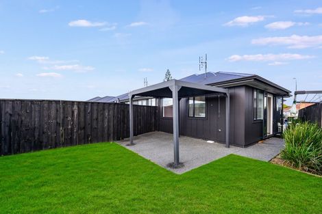 Photo of property in 14u2 Mitcham Avenue, Forest Lake, Hamilton, 3200