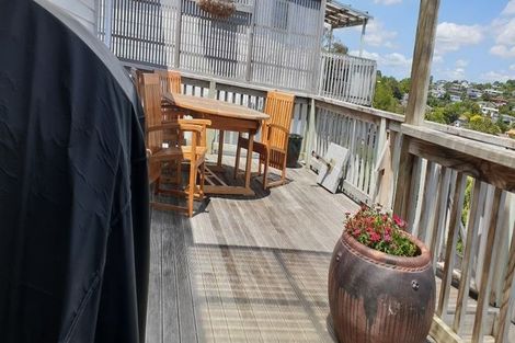 Photo of property in 2/103 Arran Road, Browns Bay, Auckland, 0630
