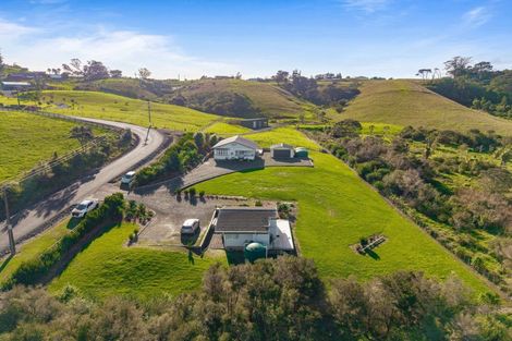 Photo of property in 118 Annett Road, Kumeu, 0891