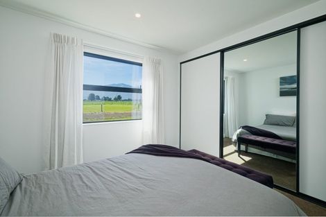 Photo of property in 23 Te Ao Wharepapa Lane, Peketa, 7373