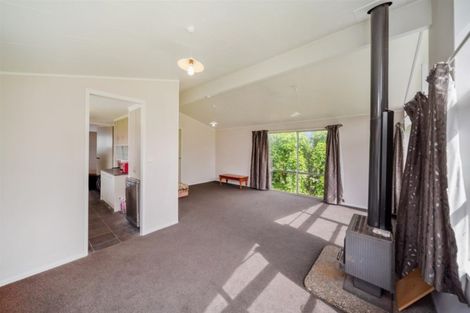 Photo of property in 21 Manawapou Road, Hawera, 4610