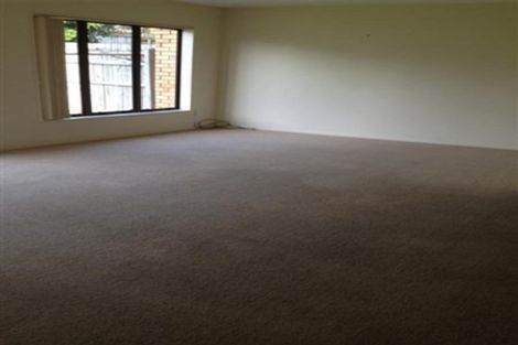 Photo of property in 10/45 Secoia Crescent, Mangere, Auckland, 2022