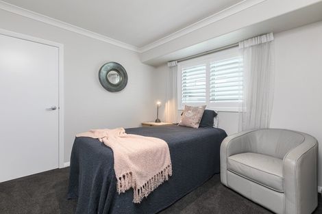 Photo of property in 198 Marine Parade, Mount Maunganui, 3116