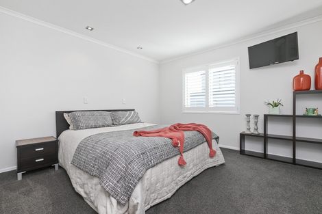 Photo of property in 198 Marine Parade, Mount Maunganui, 3116