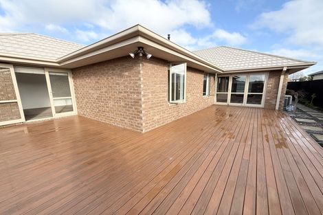 Photo of property in 11 Torrisdale Lane, Broomfield, Christchurch, 8042