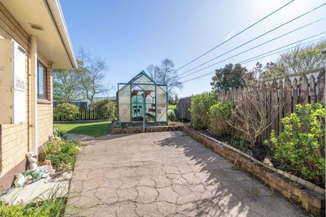 Photo of property in 18 Waterford Drive, Winton, 9720