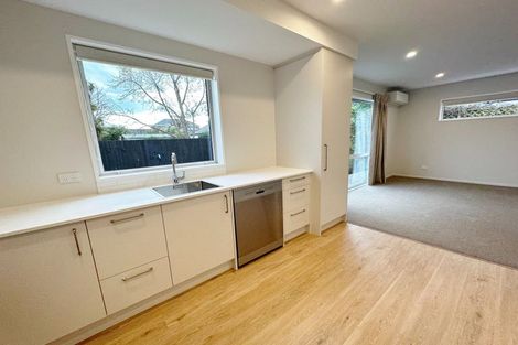 Photo of property in 4/27 Radnor Street, St Albans, Christchurch, 8014