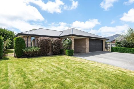 Photo of property in 58 Oakwood Drive, Rangiora, 7400