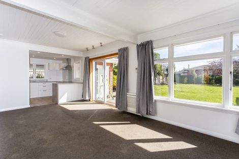 Photo of property in 190 Cashmere Road, Hoon Hay, Christchurch, 8025