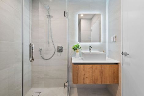 Photo of property in 3/32 Beulah Avenue, Rothesay Bay, Auckland, 0630