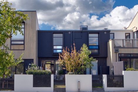 Photo of property in 17 Isitt Road, Hobsonville, Auckland, 0616