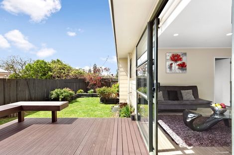 Photo of property in 3 Margan Avenue, New Lynn, Auckland, 0600