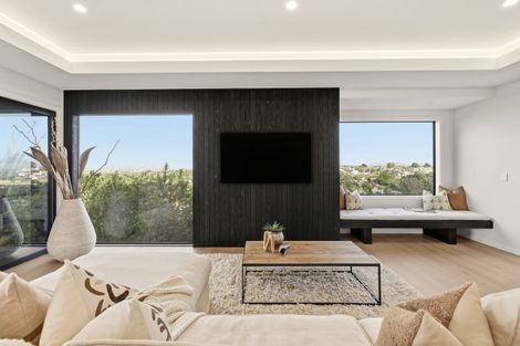 Photo of property in 58a Hinewa Road, Otumoetai, Tauranga, 3110