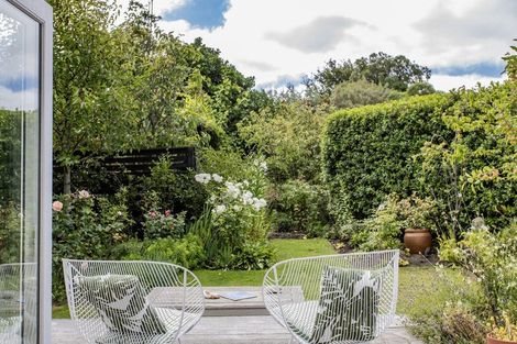 Photo of property in 2 Heberden Avenue, Sumner, Christchurch, 8081