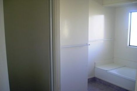 Photo of property in 1/7 Cambridge Road, Manurewa, Auckland, 2102