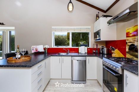Photo of property in 34 Palmer Crescent, Silverstream, Upper Hutt, 5019