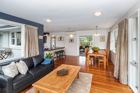 Photo of property in 90 Clyde Road, Ilam, Christchurch, 8041