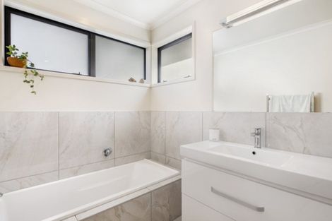 Photo of property in 6 Selliera Place, Papamoa Beach, Papamoa, 3118
