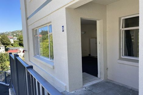 Photo of property in Parkland Flats, 51u9 Adams Terrace, Kelburn, Wellington, 6021