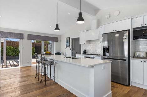 Photo of property in 28 Sunny Bay Road, Matua, Tauranga, 3110