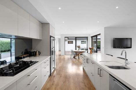 Photo of property in 2 Westburn Place, Prebbleton, 7604