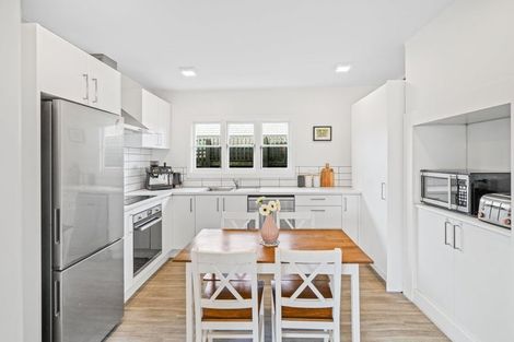 Photo of property in 2 Rustic Lane, Spreydon, Christchurch, 8024