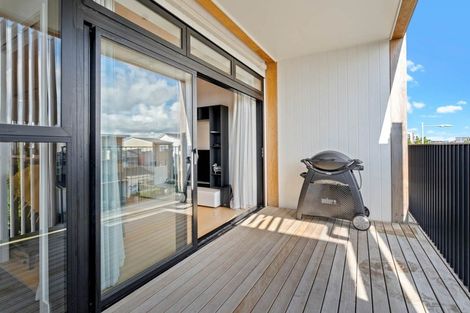 Photo of property in 11/167 Hobsonville Point Road, Hobsonville, Auckland, 0616