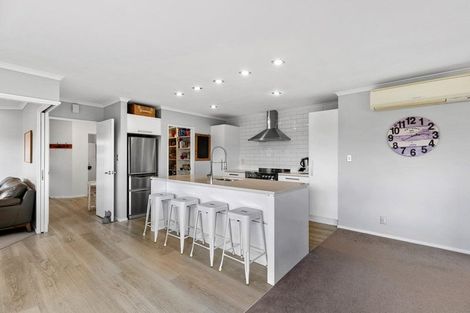 Photo of property in 17 Eyrewell Road, Pegasus, 7612