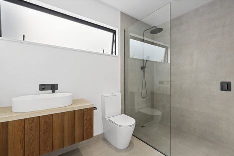 Photo of property in 12 Cleland Close, Wanaka, 9382