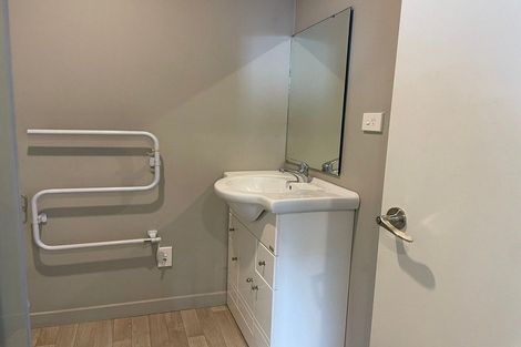 Photo of property in 470c Barbadoes Street, Edgeware, Christchurch, 8013