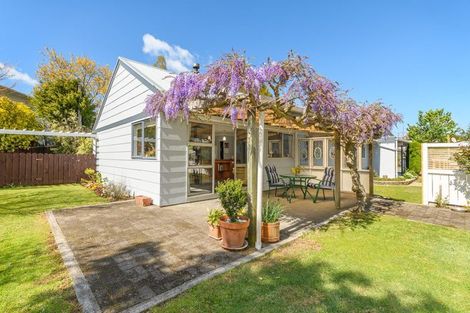 Photo of property in 77 Sherwood Street, Bellevue, Tauranga, 3110