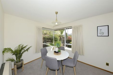 Photo of property in 64 Apsley Drive, Avonhead, Christchurch, 8042
