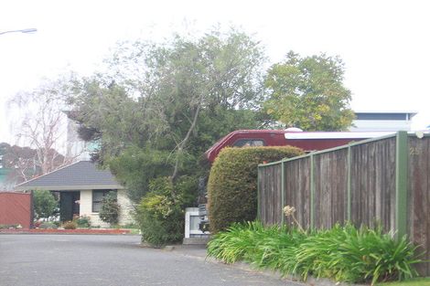 Photo of property in 23 Lowther Place, Taradale, Napier, 4112