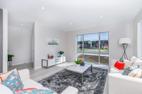 Photo of property in 42 Schoolside Road, Kumeu, 0810