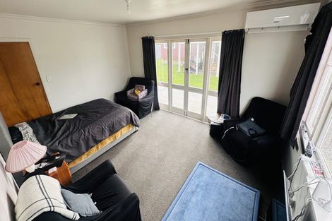 Photo of property in 10 Cuba Street, Marton, 4710