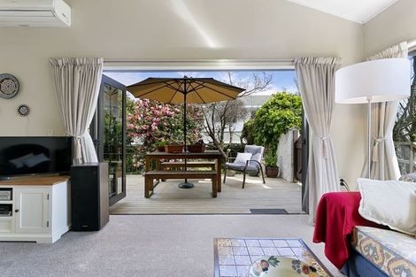 Photo of property in 15 Hilden Place, Hilltop, Taupo, 3330