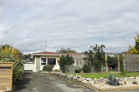 Photo of property in 25 Exeter Street, Stoke, Nelson, 7011