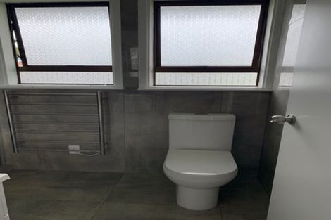 Photo of property in 74a Cambridge Terrace, Waterloo, Lower Hutt, 5011