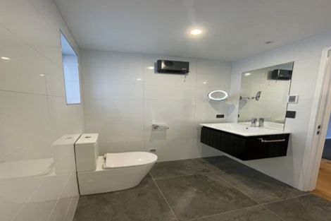 Photo of property in 76 Jeffreys Road, Fendalton, Christchurch, 8052